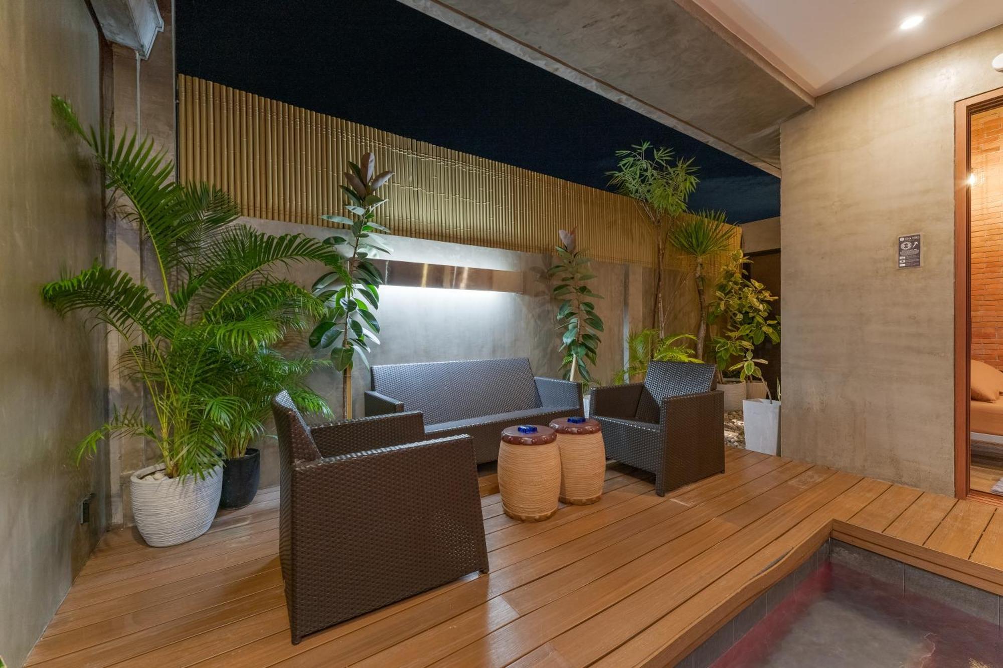 Isla Villa 1 Amazing Waterfall Pool House Near Beach, Bars & Restaurants Lapu-Lapu City Exterior foto
