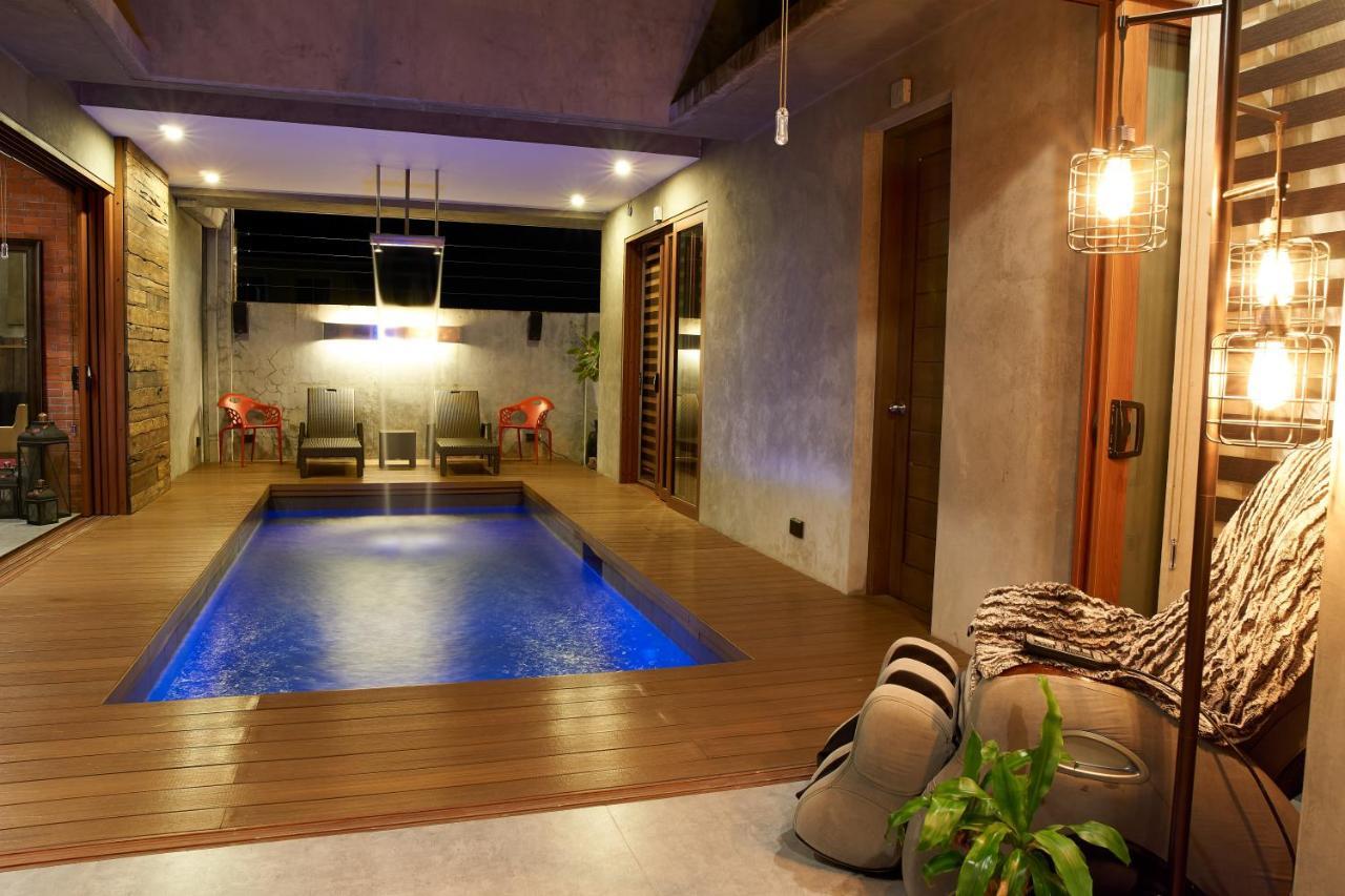 Isla Villa 1 Amazing Waterfall Pool House Near Beach, Bars & Restaurants Lapu-Lapu City Exterior foto